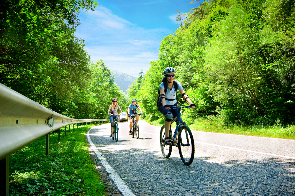 Communiqué de presse - Tourisme : Une Balade à Vélo, l'agence des ...